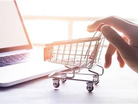 Shopify 推出全新 AI 工具,让在线商店建设变得更简单